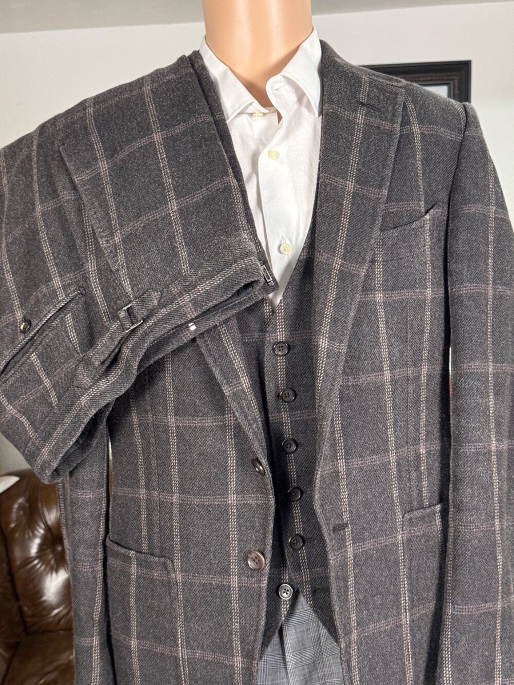 Tom Ford Brown Windowpane Tweed Wool Silk 3Pc Suit 50 40R 34x30 Trousers